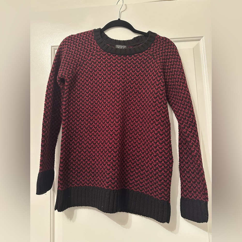 TOPSHOP | Black & Red Patterned Sweater